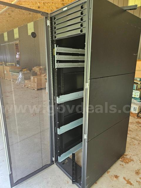 HP Server Rack Cabinet - BW904A HP 642 1075mm Shock Intelligent Series 42U Rack Cabinet ✅