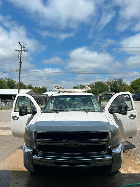2008 Chevrolet Silverado 2500HD Work Truck Ext. Cab Std. Box 4WD