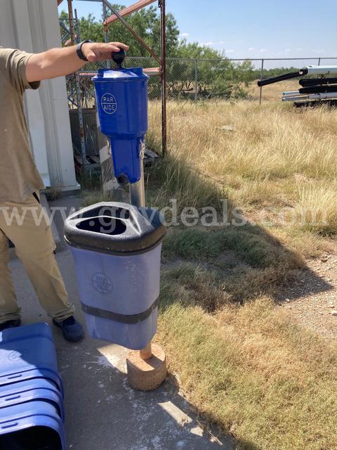 2017 Imperial Blue Deluxe Ball Washer