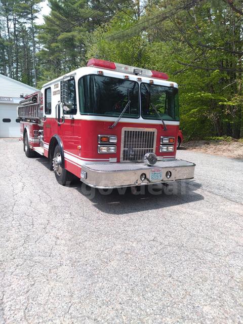2000 E-One / Spartan Pump - Fire Truck