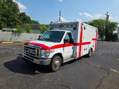 2019 Ford Econoline Ambulance