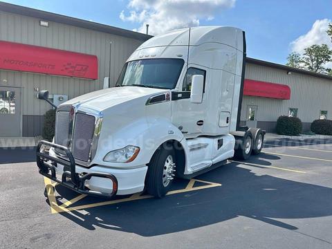 2018 Kenworth T680 Sleeper Truck