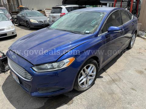 2013 Ford Fusion SE