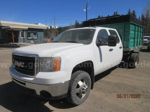 2008 GMC Sierra 3500HD CREW CAB Dump Box Truck -6.0L V8 OHV 16V