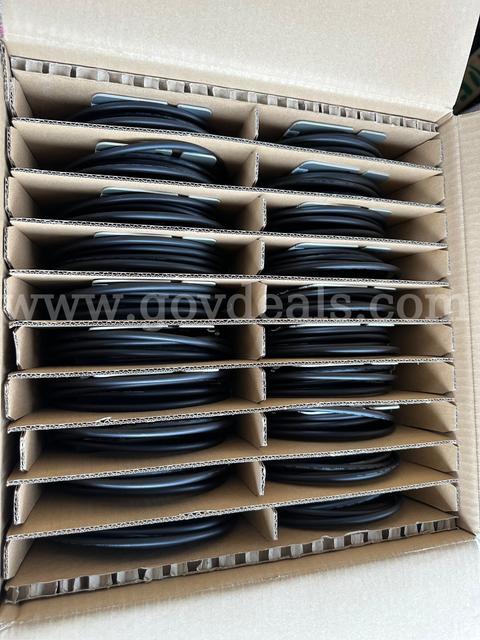A lot of 100 Solaredge S440 440W/60V Power Optimizer (S440-1GM4MRM)