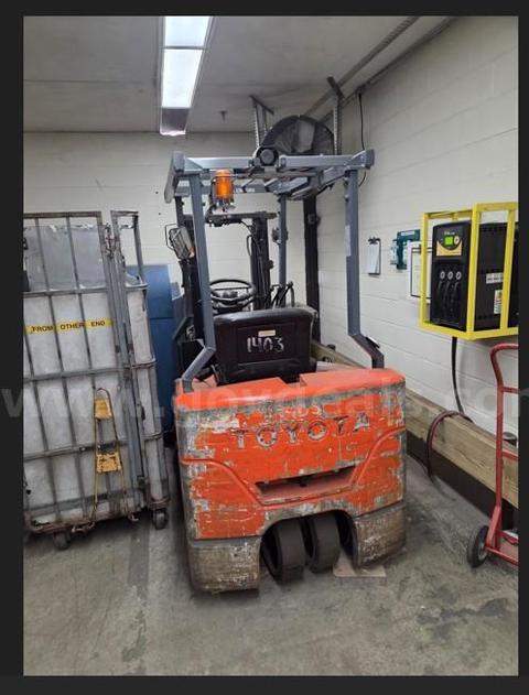 Forklift
