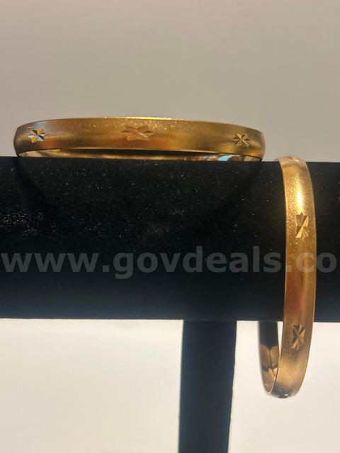 (2) 3” Diameter,  Starburst, Textured Finish , Bangle, 24K Real Gold Plated