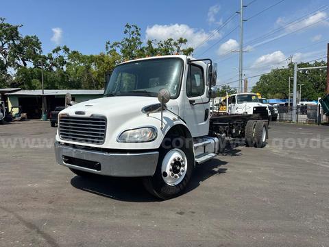 2016 Freightliner M2 106 S/A Swap Body Van Truck