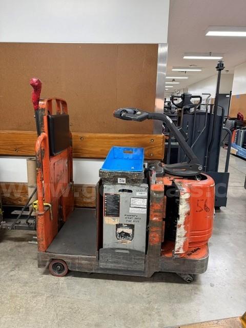 LOT of 3 Forklifts - batteries included