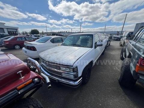 White 1994 Chevrolet C/K 1500 Ext. Cab 6.5-ft. Bed 2WD