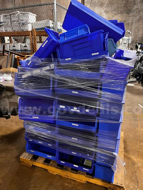 lot of Plastic bins