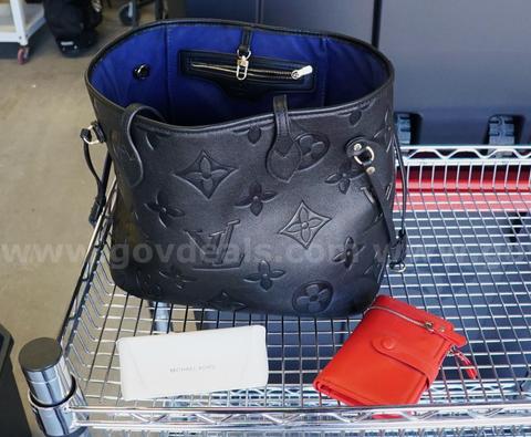 Ladies Purse, Clutch & Sunglass Case