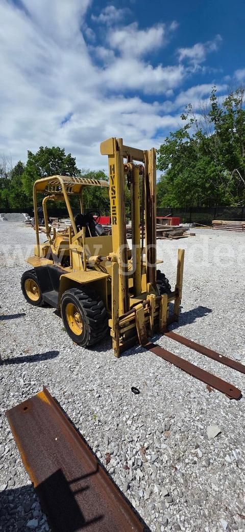 Forklift