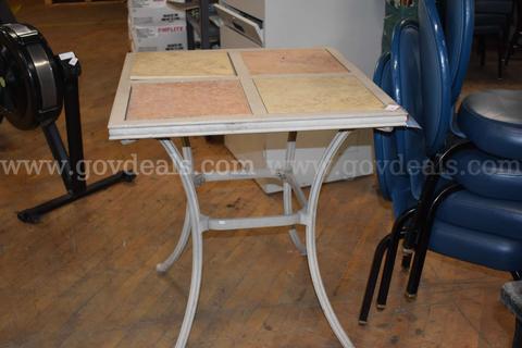 SMALL PATIO TABLE (NO CHAIRS)