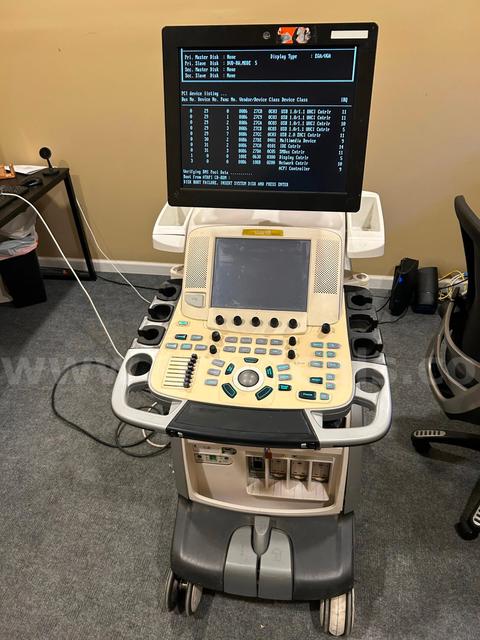 GE VIVID E9 ULTRASOUND SN:VE92972