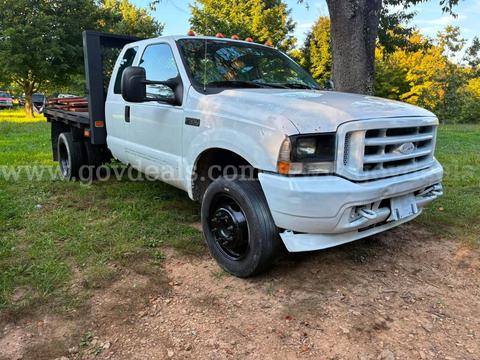 Ford F550 Powerstroke Turbo Diesel Truck