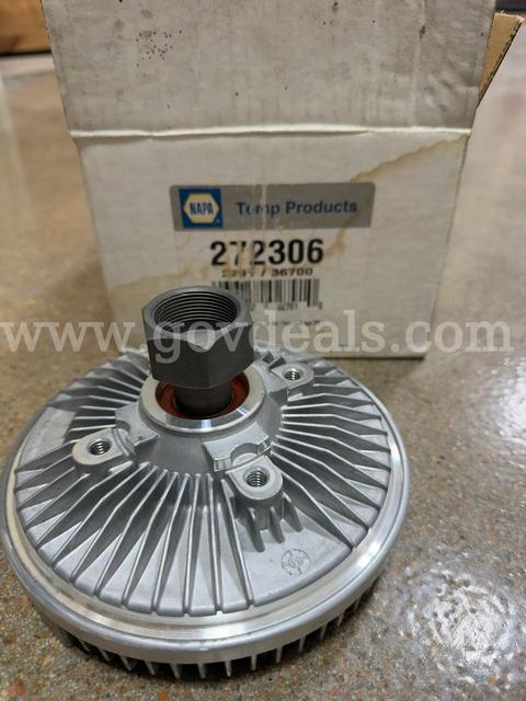 Lot of 5 NAPA Temp Products – 4 Fan Clutches & A/C Accumulator – New Surplus