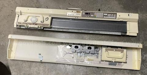 Knitting Machine