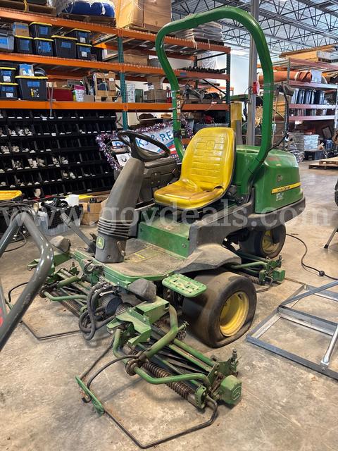 John Deere 2500E Diesel Hybrid