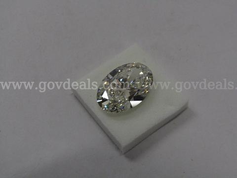 4.03 carat Oval Cut Brilliant Lab Grown Diamond with IGI Report