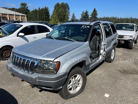 Silver 2003 Jeep Grand Cherokee Laredo 4WD