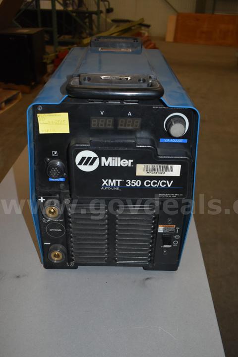 Miller XMT 350 Welder with 20 Series Wire feeder #4