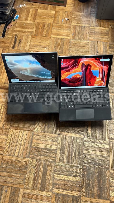 A lot of 20 mixed surface pro