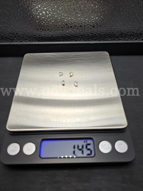 1.45 Cts Brilliant Cut Diamonds   4 Stones,   Investment
