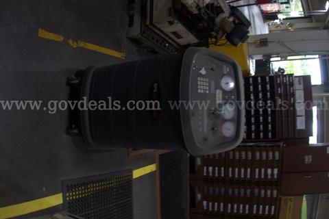 Robinaire AC Recycling Machine