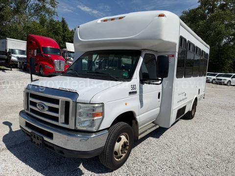 2015 Ford E-450 14 Passenger Shuttle Bus-ADA
