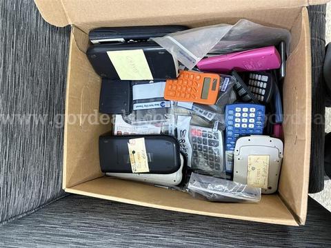 Lot of (117) Calculators