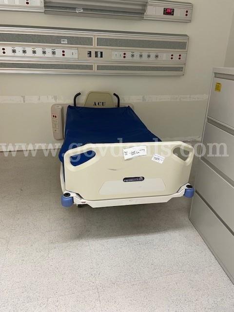 Lot of 4 Hosptial Beds