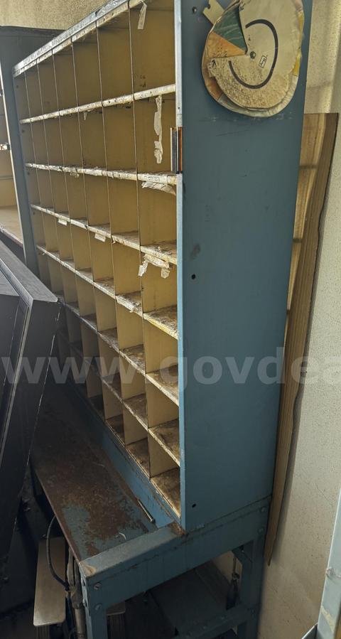 "HoldOut Case" - government surplus lot currently bid at $1 in Chandler, AZ