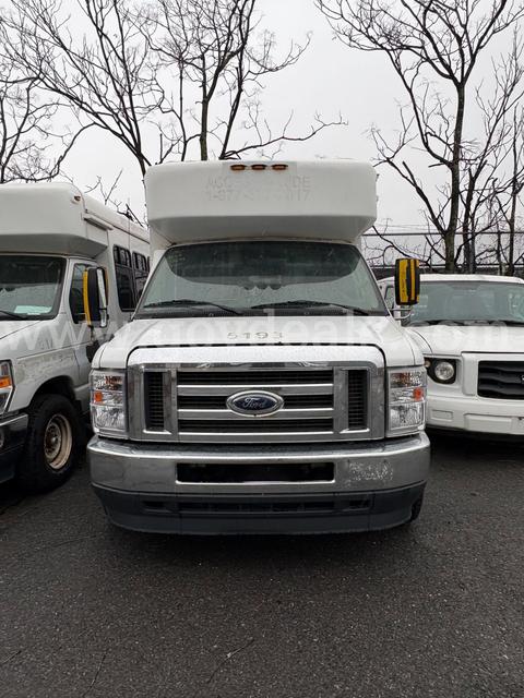 2014 Ford Metrolite Wheelchair ACCESSIBLE VAN(5193)