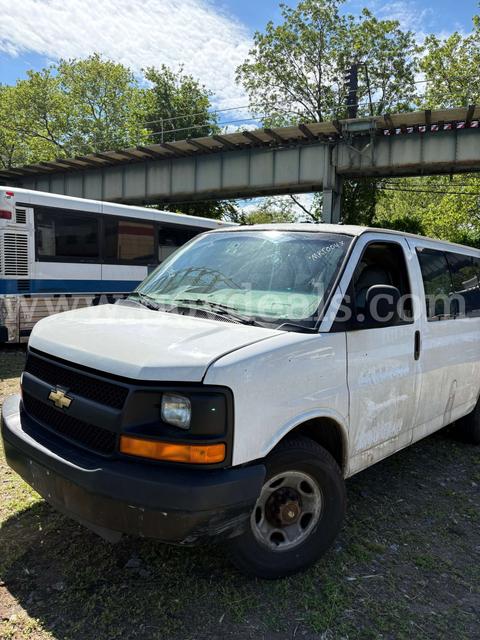 2008 Chevrolet Express (MKT004X)