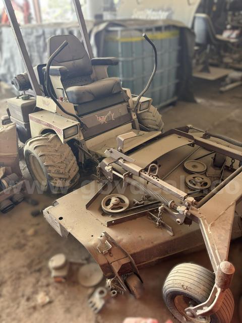 2007 Grasshopper Zero Turn Lawn Mower 928-D