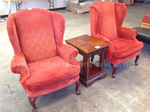 Lot of (3) Home Furnishing