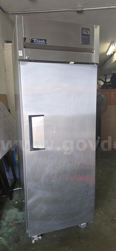 TRUE STAINLESS STEEL COMMERCIAL FREEZER