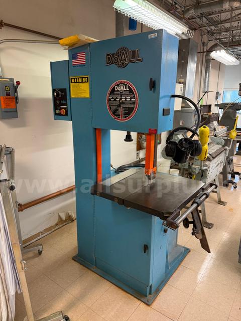 DoAll mdl. 2013-V3 Vertical Bandsaw