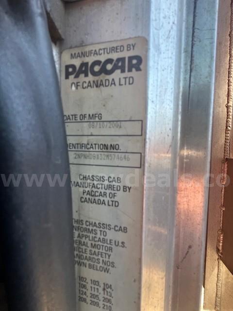 2002 Peterbilt 330