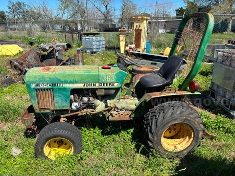 1981 John Deere Tractor, Model 650
