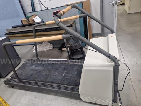GE Marquette Series 2000 Medical Stress-Test Treadmill
