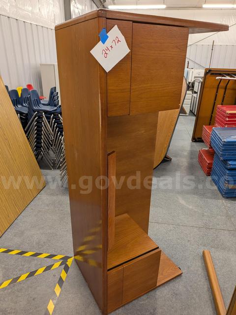 24x72 wooden desk