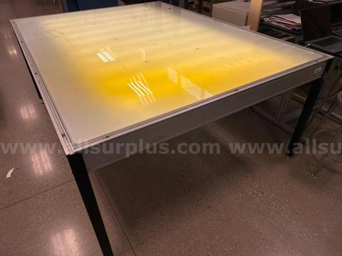 Foster 618E Illuminated Light Table