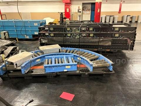 LOT of 51 Conveyors
