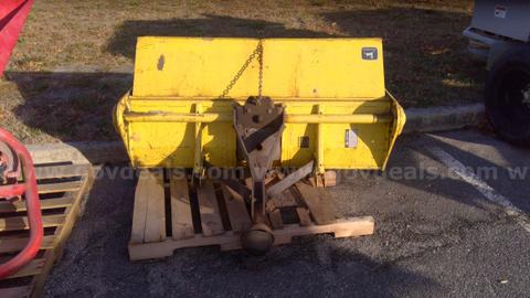 JOHN DEERE 60 IN ROTOTILLER
