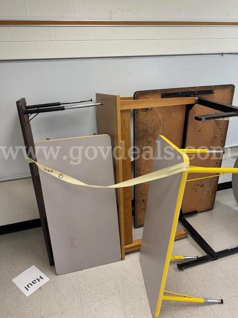 C-3 LOT 10: FIVE (5) RECTANGULAR TABLES (MIXED)
