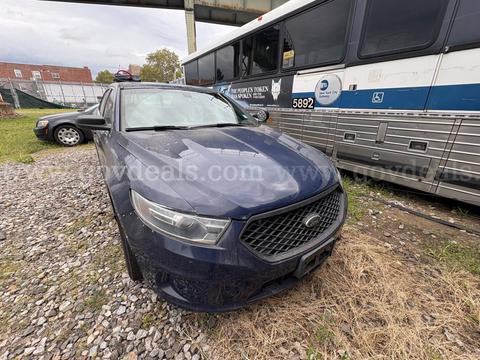 2017 Ford Taurus (BT805)