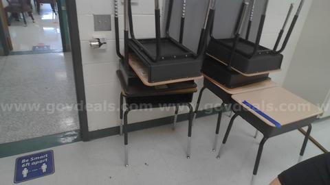C-8 LOT-1:  SEVEN (7) MIXED TOP BOX DESKS