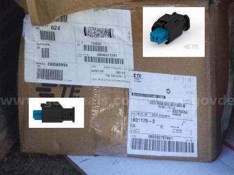 QTY. 624 NEW 2W RECEPTACLE HP CONNECTOR BLUE-1801175-22W RECEPTACLE HP